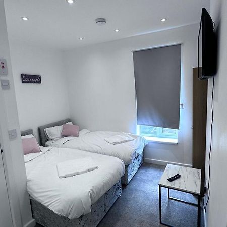 Comfy Diamond Ensuite Room Maidstone With Free Parking And Speedy Wifi Exteriör bild