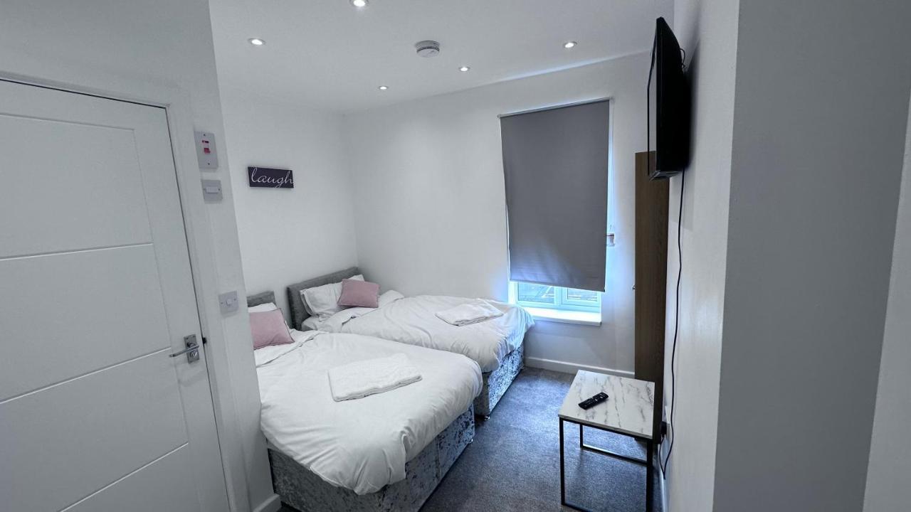 Comfy Diamond Ensuite Room Maidstone With Free Parking And Speedy Wifi Exteriör bild